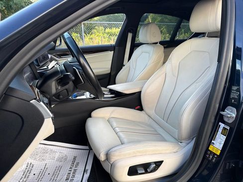 Used 2020 BMW 540i xDrive w/ Executive Package AWD/4WD image 25