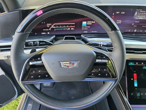 Used 2025 Cadillac Escalade Sport w/ Touring Package AWD/4WD image 19