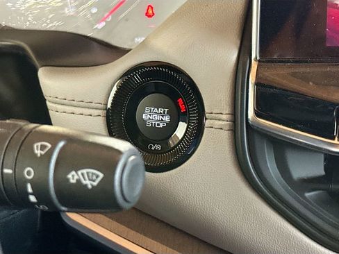 Used 2026 Jeep Compass Limited image 21