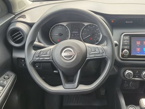 Used 2025 Nissan Kicks Play S FWD image 25