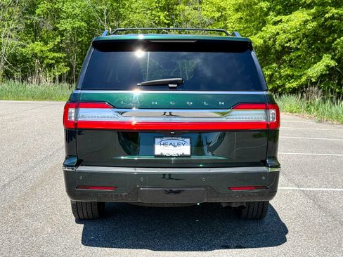 Used 2021 Lincoln Navigator Reserve AWD/4WD image 5