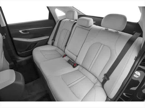 Used 2024 Hyundai Sonata SEL FWD image 9