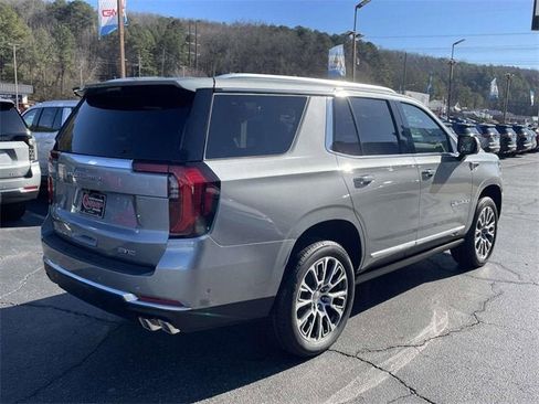 New 2026 GMC Yukon Denali w/ Denali Reserve Package image 3