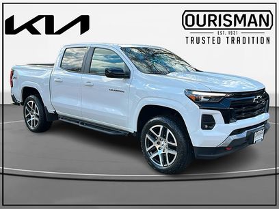 Used 2023 Chevrolet Colorado Z71 w/ Z71 Convenience Package 2