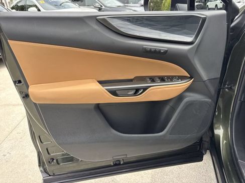 Certified 2025 Lexus NX 250 FWD w/ Towing Package (2000 Lbs) image 13