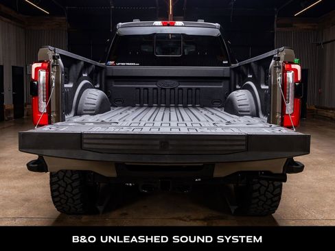 Used 2026 Ford F250 Platinum w/ Platinum Plus Package AWD/4WD image 9