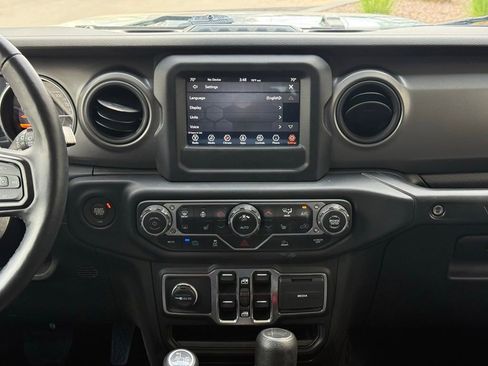 Used 2023 Jeep Wrangler Unlimited w/ Cold Weather Group AWD/4WD image 13