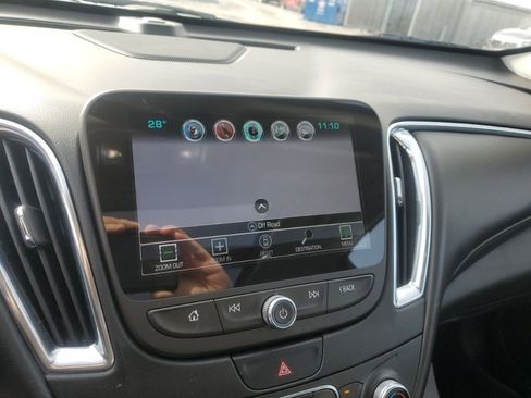 Used 2016 Chevrolet Malibu Hybrid w/ Leather Package image 21