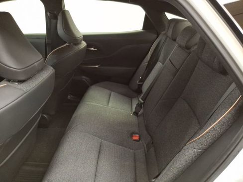 Used 2023 Toyota Crown XLE image 12