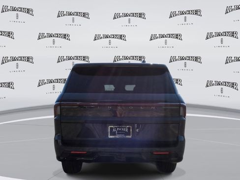 New 2026 Lincoln Navigator Black Label AWD/4WD image 4