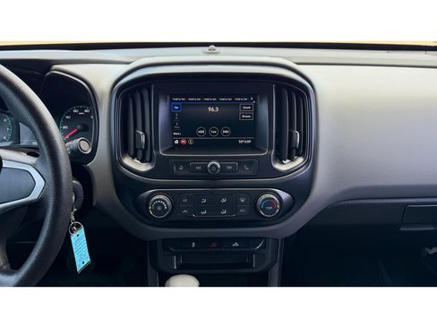 Certified 2022 Chevrolet Colorado W/T w/ WT Convenience Package image 15