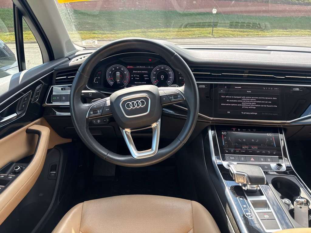 Used 2023 Audi Q7 3.0T Premium Plus w/ Premium Plus Package AWD/4WD image 16
