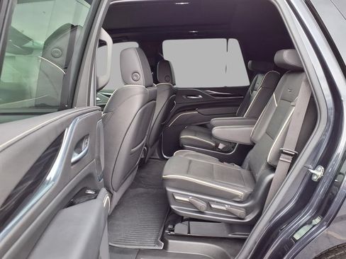 Used 2024 Cadillac Escalade Sport w/ LPO, ONYX Package AWD/4WD image 29