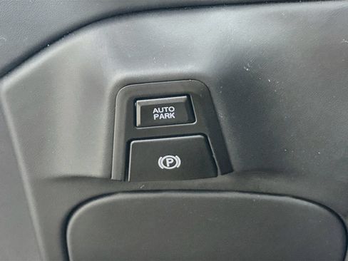 Used 2025 Ferrari Roma Spider RWD image 60
