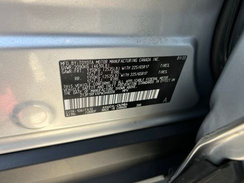 Used 2023 Toyota RAV4 XLE w/ Convenience Package image 27