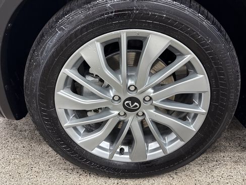 Used 2024 INFINITI QX50 Luxe image 2