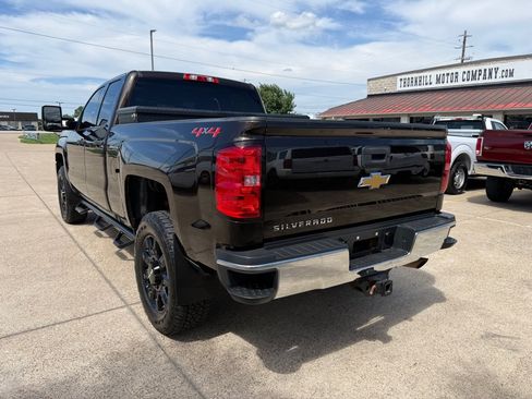 Used 2019 Chevrolet Silverado 2500 W/T AWD/4WD image 5