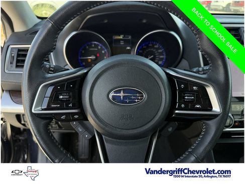 Used 2018 Subaru Outback 3.6R Touring w/ Popular Package #3 AWD/4WD image 13