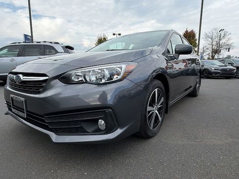 Used 2022 Subaru Impreza Premium image 9