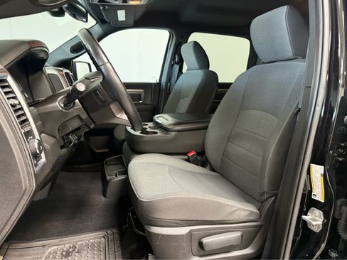 Used 2022 RAM 1500 Classic Warlock AWD/4WD image 13