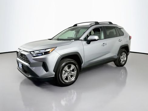 Certified 2025 Toyota RAV4 XLE AWD/4WD image 3