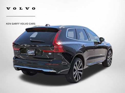 Used 2023 Volvo XC60 T8 Ultimate w/ Climate Package AWD/4WD image 3