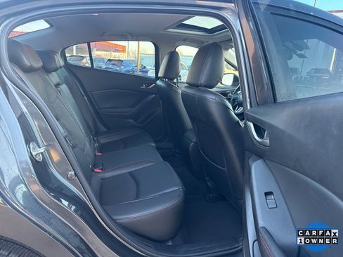 Used 2016 MAZDA MAZDA3 i Grand Touring image 29