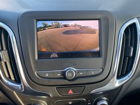Used 2020 Chevrolet Equinox LT AWD/4WD image 21