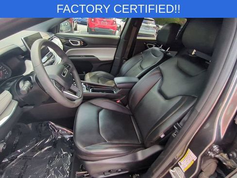 Certified 2024 Jeep Compass Limited AWD/4WD image 16