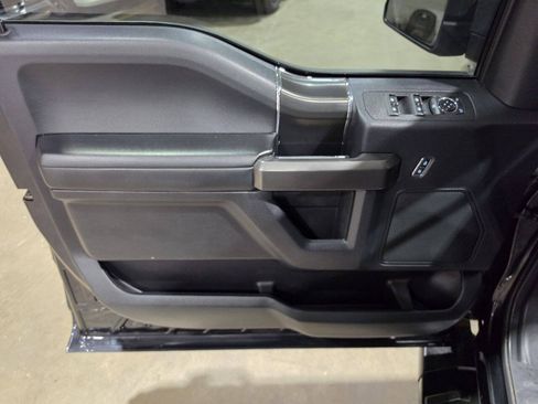 Used 2020 Ford F150 XLT w/ Equipment Group 302A Luxury AWD/4WD image 26