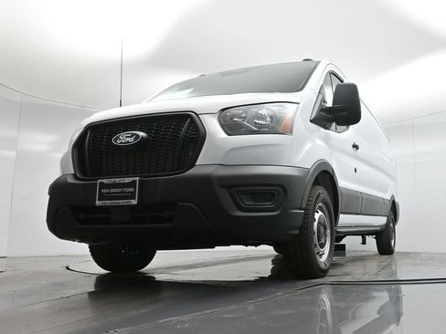 New 2026 Ford Transit 150 Low Roof w/ Load Area Protection Package RWD image 43