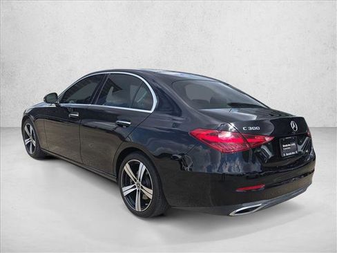 Used 2022 Mercedes-Benz C 300 Sedan image 7
