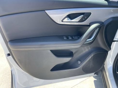 Used 2023 Chevrolet Blazer LT w/ LPO, Floor Liner Package FWD image 21