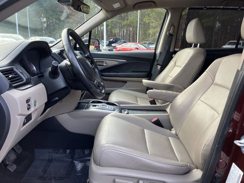 Certified 2022 Honda Pilot Special Edition image 16