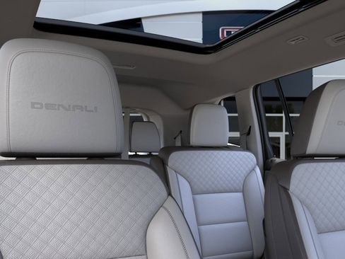 New 2026 GMC Acadia Denali w/ Super Cruise Package FWD image 48