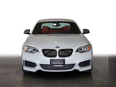 Used 2016 BMW M235i Coupe RWD image 2
