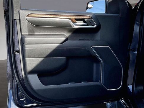 Used 2022 GMC Sierra 1500 Elevation w/ X31 Off-Road Package image 24