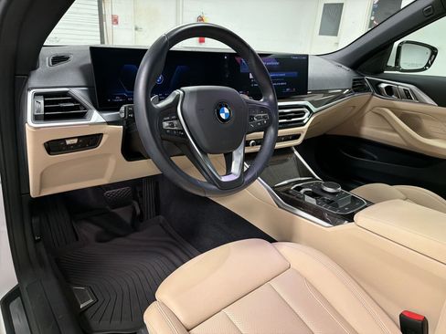 Certified 2024 BMW 430i Convertible w/ Convenience Package RWD image 4