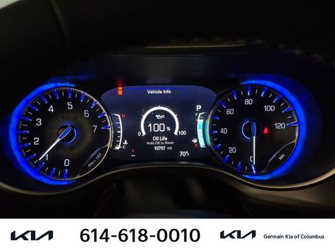 Used 2022 Chrysler Pacifica Touring-L FWD image 22