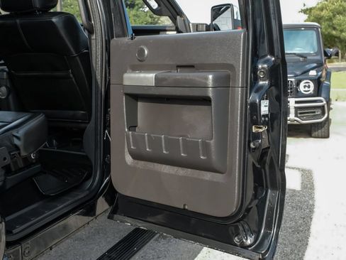 Used 2015 Ford F250 Lariat w/ Lariat Ultimate Package AWD/4WD image 52