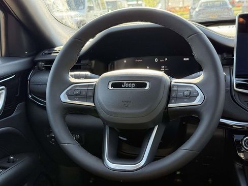 New 2026 Jeep Compass Limited w/ Sun, Sound & Navigation Group AWD/4WD image 20