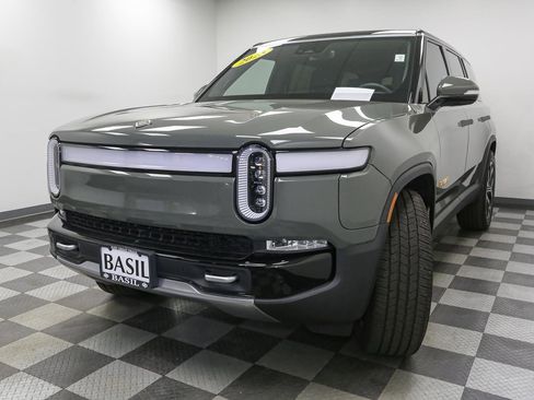 Used 2023 Rivian R1S Launch Edition AWD/4WD image 4