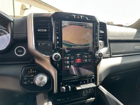 Used 2019 RAM 1500 Laramie image 17