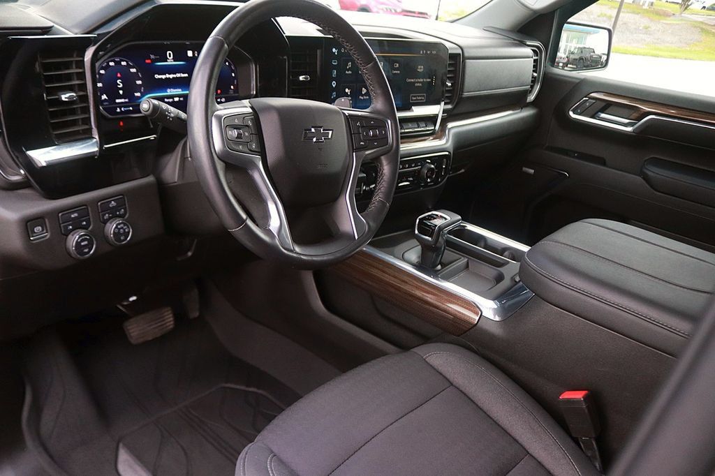 Used 2023 Chevrolet Silverado 1500 RST w/ All Star Edition Plus AWD/4WD image 14
