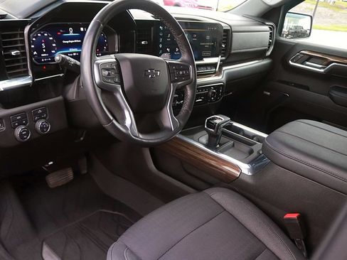 Used 2023 Chevrolet Silverado 1500 RST w/ All Star Edition Plus AWD/4WD image 14