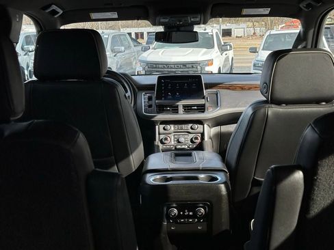 Used 2023 Chevrolet Tahoe Premier image 10