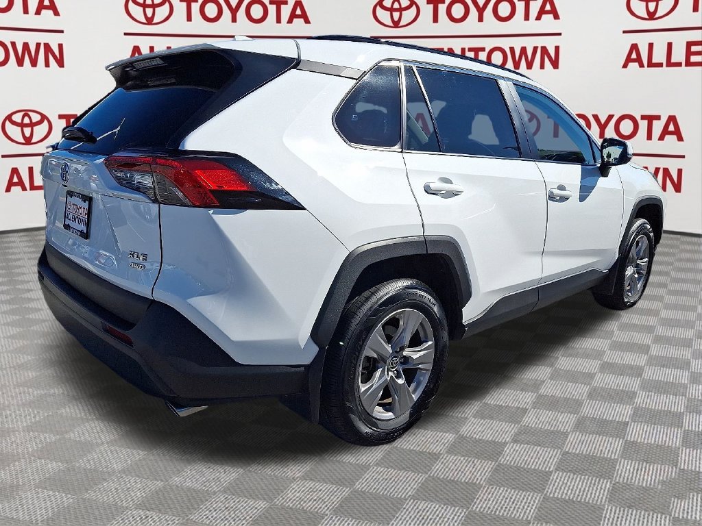 Used 2024 Toyota RAV4 XLE w/ Convenience Package AWD/4WD image 9