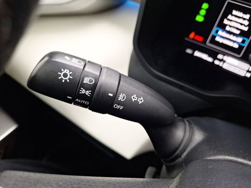 Used 2023 Toyota Sequoia Capstone AWD/4WD image 22