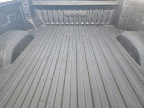 Used 2025 GMC Sierra 2500 Denali w/ Denali Reserve Package image 32