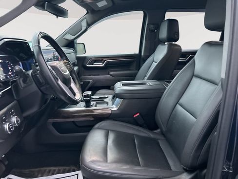 Used 2022 GMC Sierra 1500 Elevation w/ Elevation Premium Package AWD/4WD image 24
